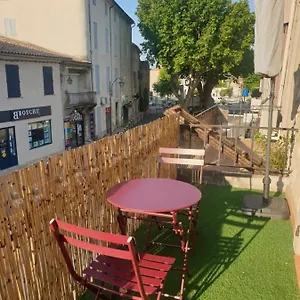 Appartement Studio Tout Confort Centre - Balcon, Clim, Tv, Wifi, Mazan